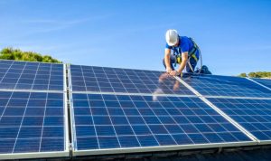 Installation et mise en production des panneaux solaires photovoltaïques à Saint-Calais